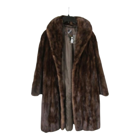 Treat Yourself with a Fabulous Mink Coat, Jacket, or Hat. - Picture 6 of 10